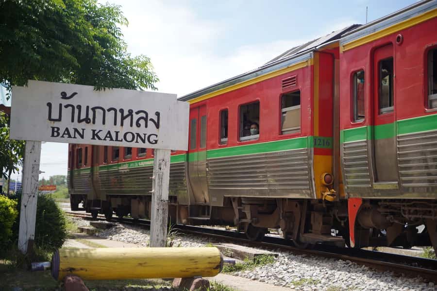 From Bangkok: Floating Market and Ayutthaya Guided Day Tour - A Long Day from Bangkok: Why the early start is part of the magic