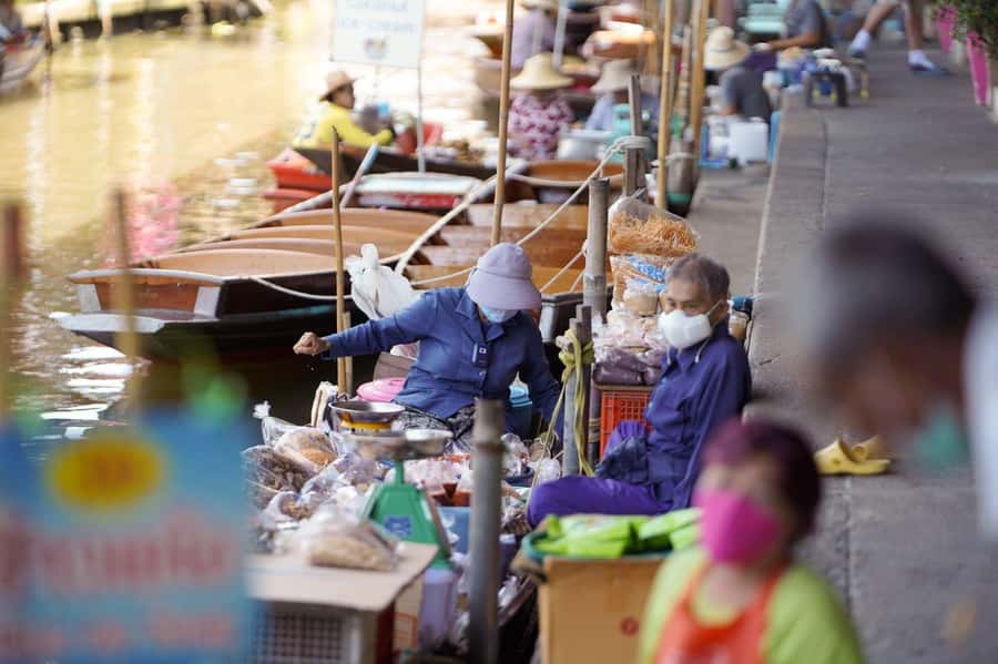 From Bangkok: Floating Market and Ayutthaya Guided Day Tour - Should you book this Bangkok-to-Ayutthaya day tour?