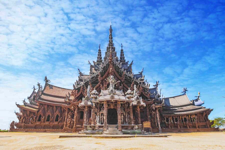 From Bangkok: The Sanctuary of Truth with Private Transfer - What the guide helps you notice (and why it changes the visit)