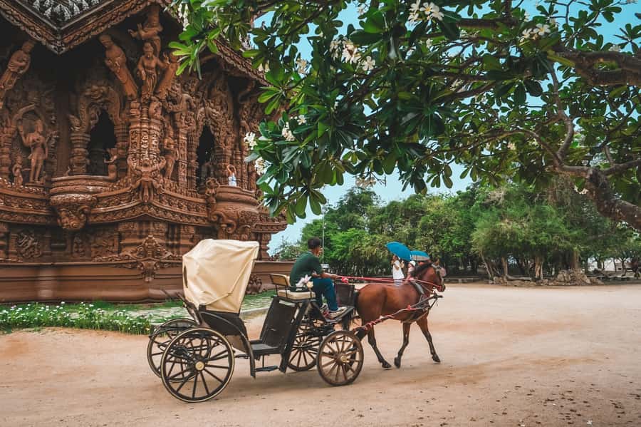 From Bangkok: The Sanctuary of Truth with Private Transfer - Who this tour suits best (and who should reconsider)