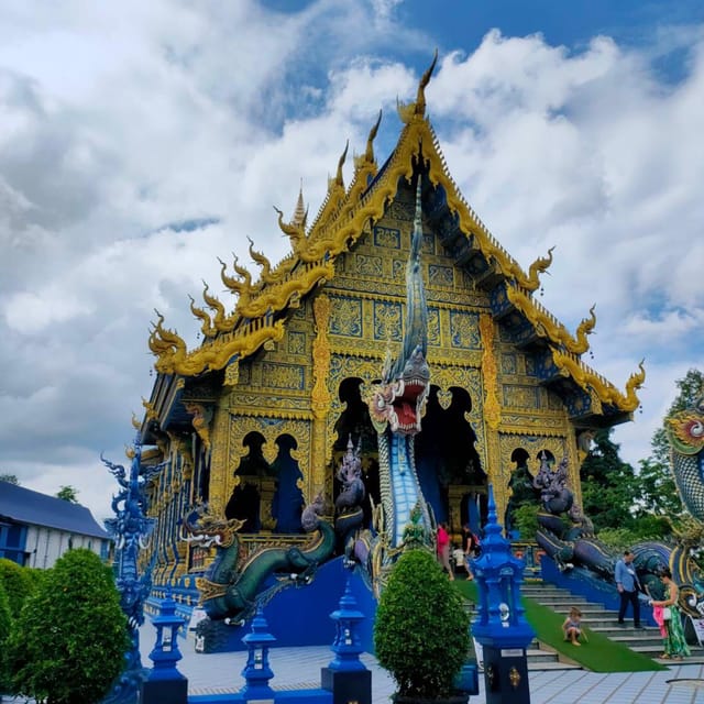 From Chiang Mai: Day Trip Chiang Rai White, Blue, Red Temple - Key things that make this trip worth your day