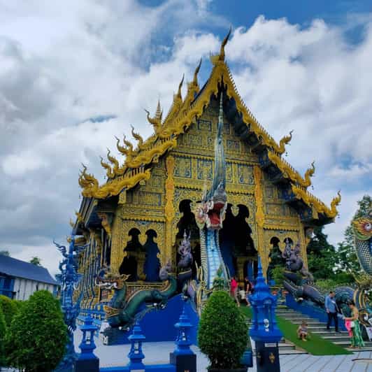 From Chiang Mai: Day Trip Chiang Rai White, Blue, Red Temple - A small-group day with an English guide you can actually ask questions