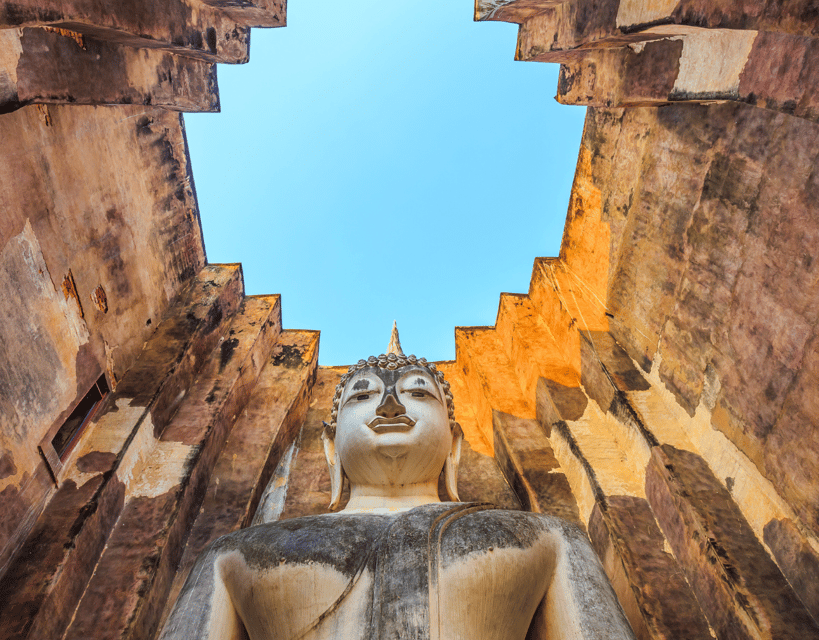 From Chiang Mai: Guided Tour of Sukhothai's UNESCO Heritage - Lunch break: time to eat without losing the rhythm