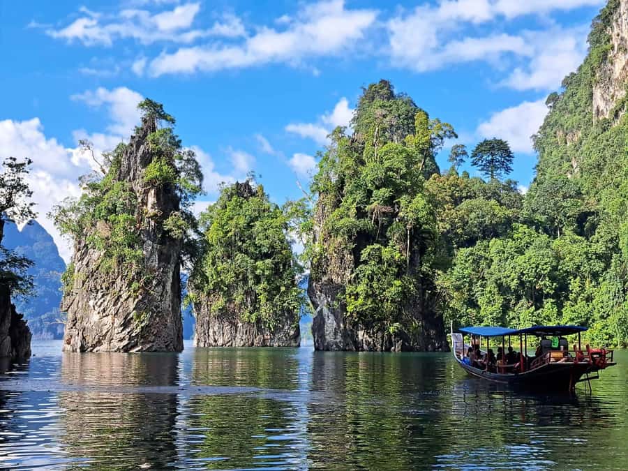 From Khao Lak : Cheow Lan Lake Day Trip : LUNCH at PHUTAWAN - Kayaking, Swimming, and the Reality of Lake-Time Free Swims