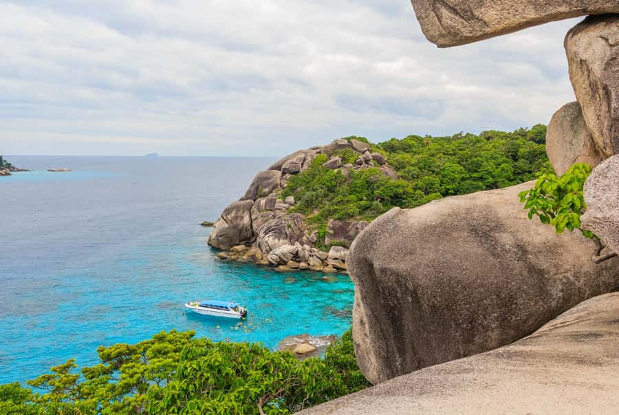 From Khao Lak: Similan Islands Day Trip with Snorkeling - Crowds and the snorkeling reality