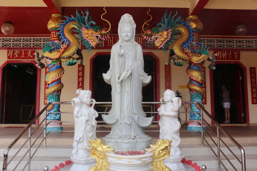 From Khao Lak: Takuapa Heritage & Sightseeing Half-Day Tour - Tuangrat and Tor Sor Cake Factory: Seeing the Dessert Made