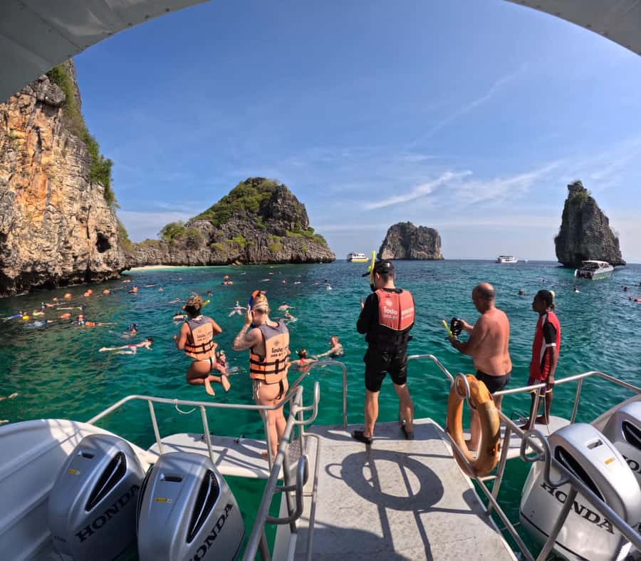 From Koh Lanta: Koh Rok and Koh Ha Day Tour-Queen of Andaman - Who should book this tour (and who should skip it)