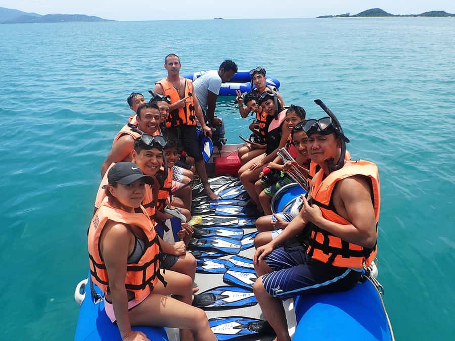 From Koh Samui: Half-Day Private Yacht Charter - Thai buffet lunch: keeping your energy up without wasting the day