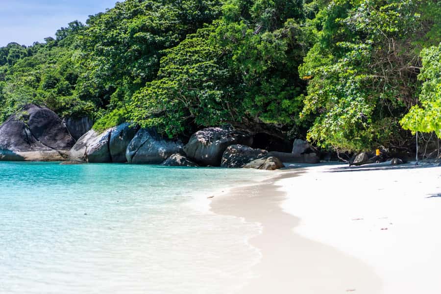 From Krabi: Similan Islands Day Trip by Speedboat - Koh Similan and Sailing Rock: panoramic views, long photo lines