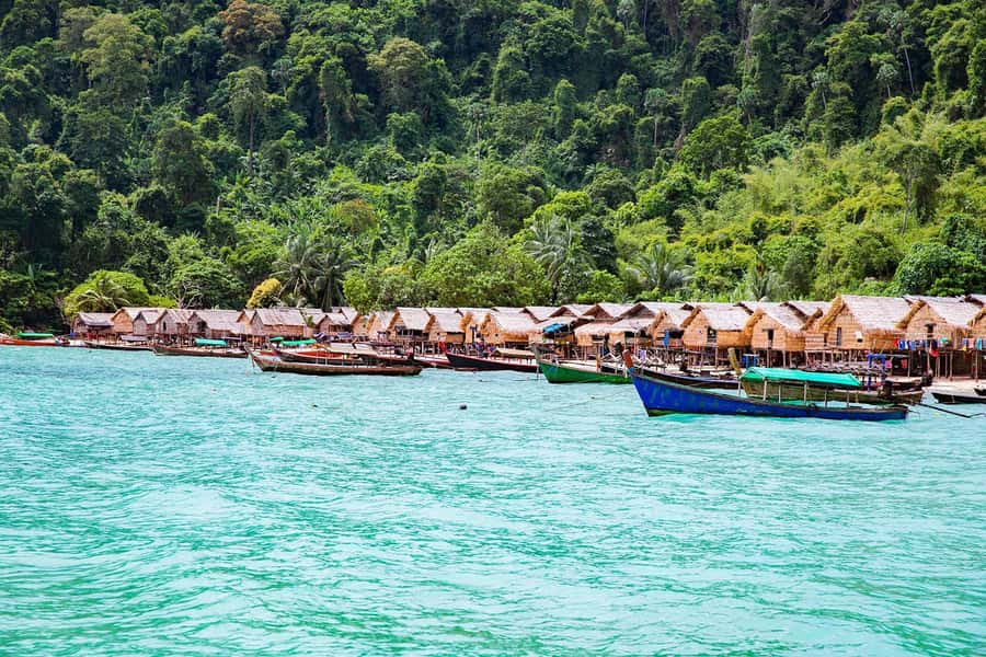 From Krabi: Surin Islands Snorkeling Tour w/ Meals - From Check-In to Sea Time: The Speedboat Setup at Seastar Pier