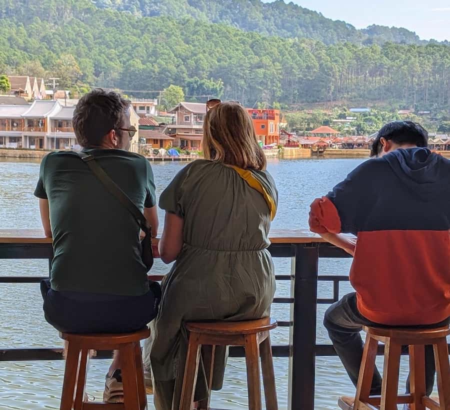 From Pai: Private Mae Hong Son Highlights Car Tour - Long Neck Karen Village (Huay Sua Thao: Kayan): Worth It or a Big Fee for a Short Look?