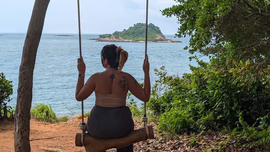 From Pattaya: Self-guided Day Tour to Koh Samet Island - Arrival on Koh Samet: your 5 hours to choose your own day