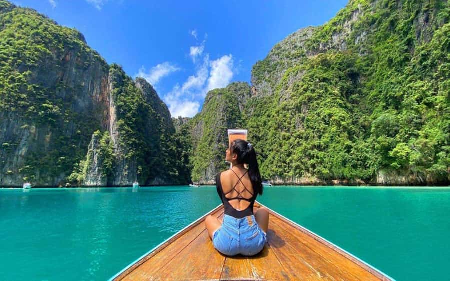 From Phi Phi: 6 Hrs Private Phi Phi Islands Boat Tour - Entering Phi Phi by longtail boat, not by crowd