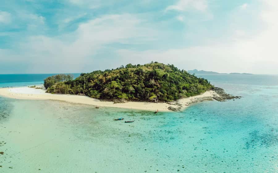 From Phi Phi : Full Day tour by Speed Boat with Lunch - Why the $66 price can be fair (or frustrating) for Phi Phi