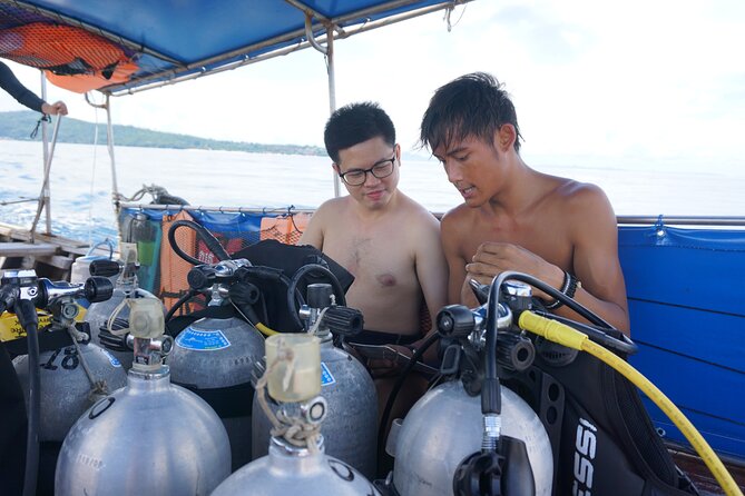From Phi Phi: Half Day Discover Scuba (2 Dives) - Why Phi Phi’s Shallow Reefs Work So Well for Discover Scuba