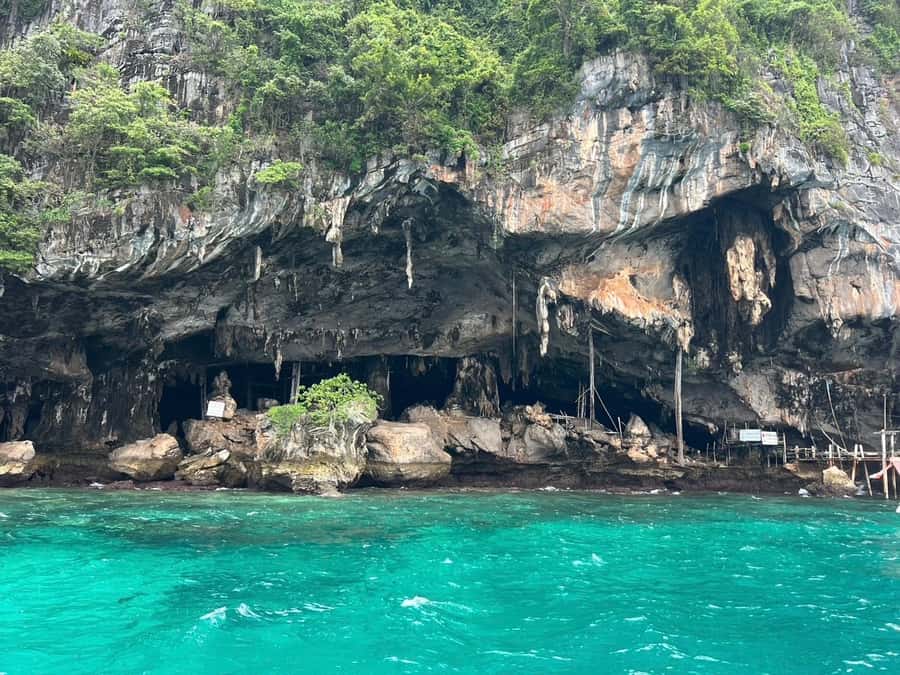 From Phi Phi : One Day Trip by speedboat with Lunch - Maya Bay’s rules: the short walk and view-only swimming