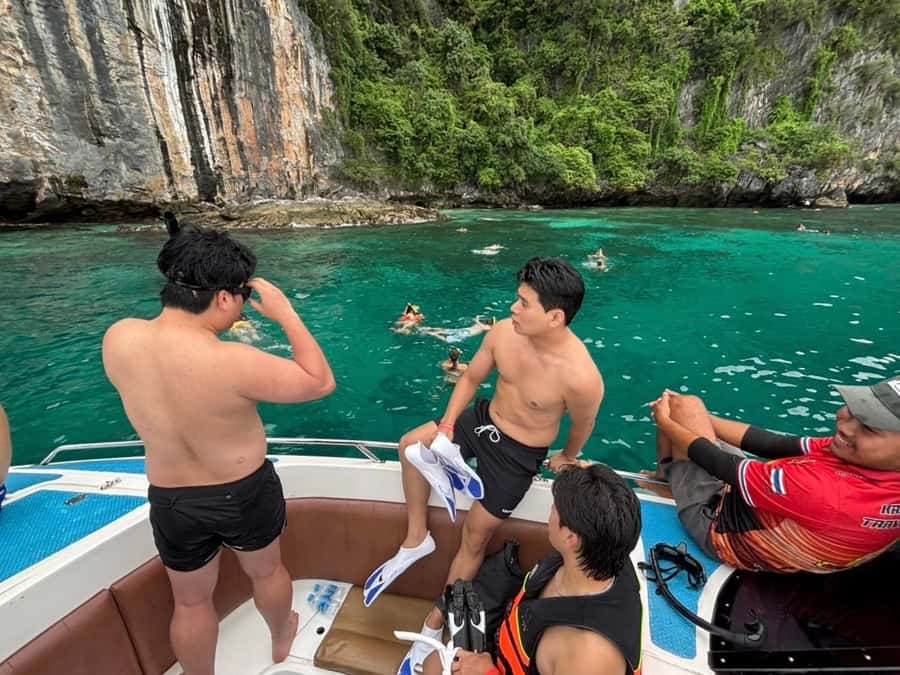 From Phi Phi : One Day Trip by speedboat with Lunch - Price and what makes the $75 feel like real value