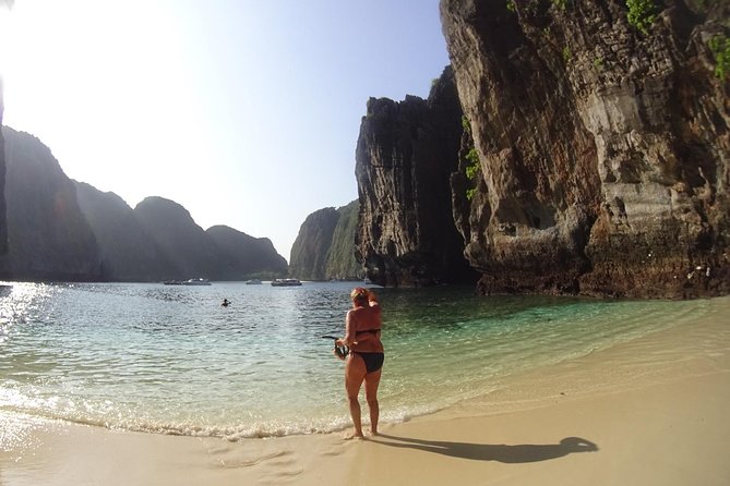 From Phi Phi: Sunrise & Beat The Crowds to Maya Bay by Speedboat - Getting There at 6:00 a.m. Without Stress