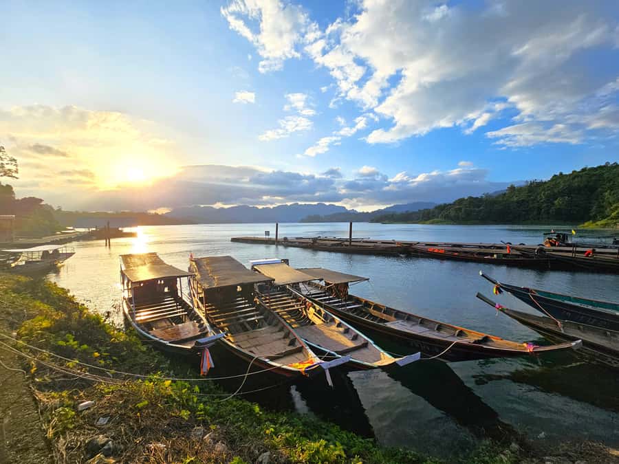 From Phuket Cheow Lan Lake 2Days Guided Tour with Activities - Getting There: The Phuket-to-Lake Approach and What It Means for Your Day