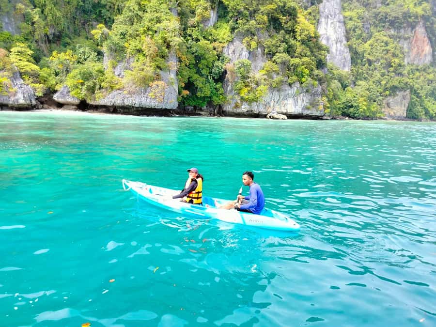 From Phuket: James Bond & Phi Phi Islands Private Boat Tour - A Phuket-to-Phi Phi day that actually feels private