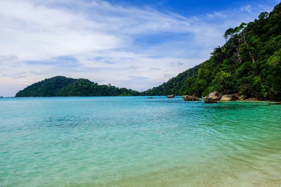 From Phuket/Khaolak: Surin Islands Snorkeling Day Trip - Ao Mae Yai snorkeling stop: where the reef time actually counts