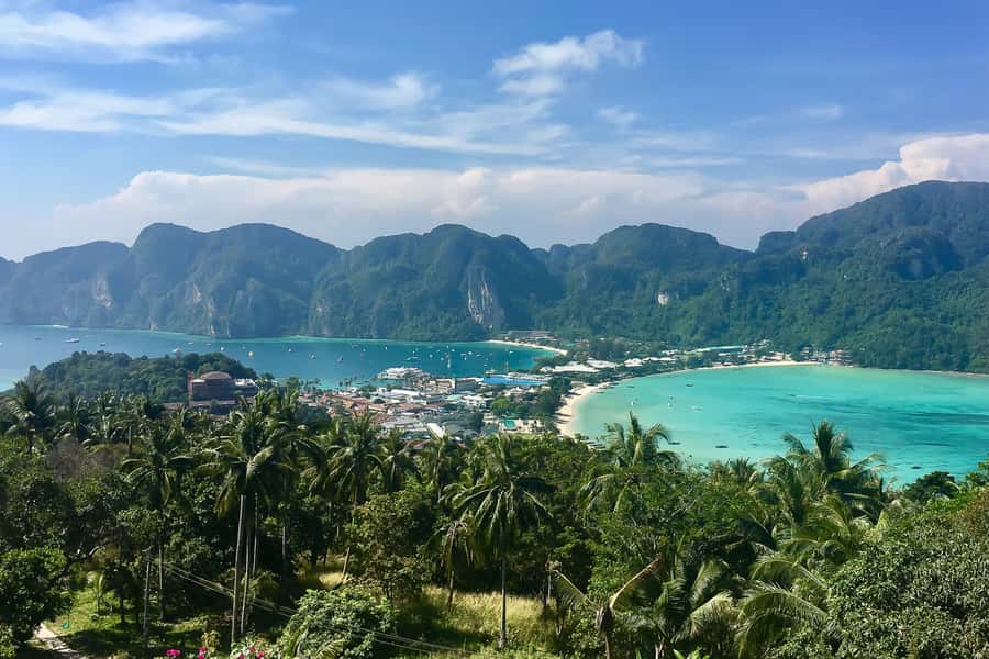 From Phuket Or Khao Lak: Phi Phi Islands Early Bird Tour - Phuket or Khao Lak pickup and the road-to-marina reality