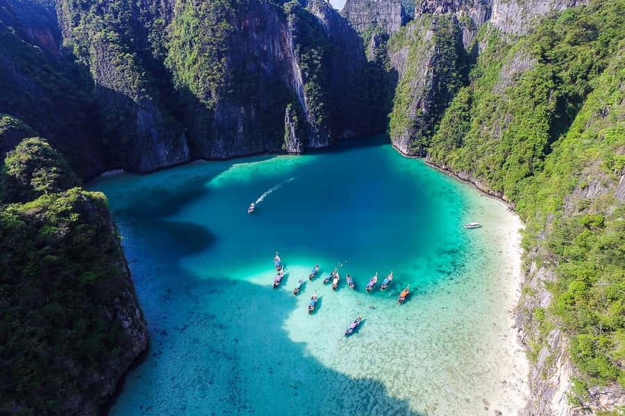 From Phuket: Phi Phi Island Private Full-Day Speedboat Trip - Pileh Lagoon and the Natural Pool: The Moment That Feels Like a Movie Still