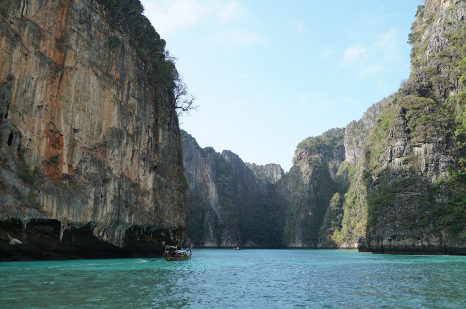 From Phuket: Phi Phi Islands Speedboat Trip & Lunch - From Phuket to Phi Phi: how the one-day speedboat plan really feels