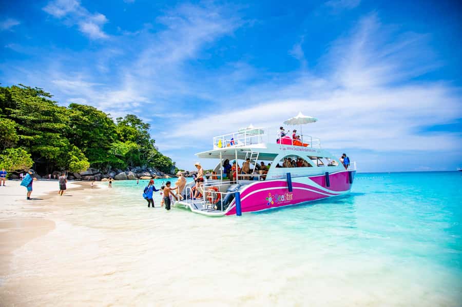 From Phuket: Similan Islands Luxury Trip by Speed Catamaran - Payu (Koh 7) and Ko Bangu (Koh 9): reef time for turtles and sea life