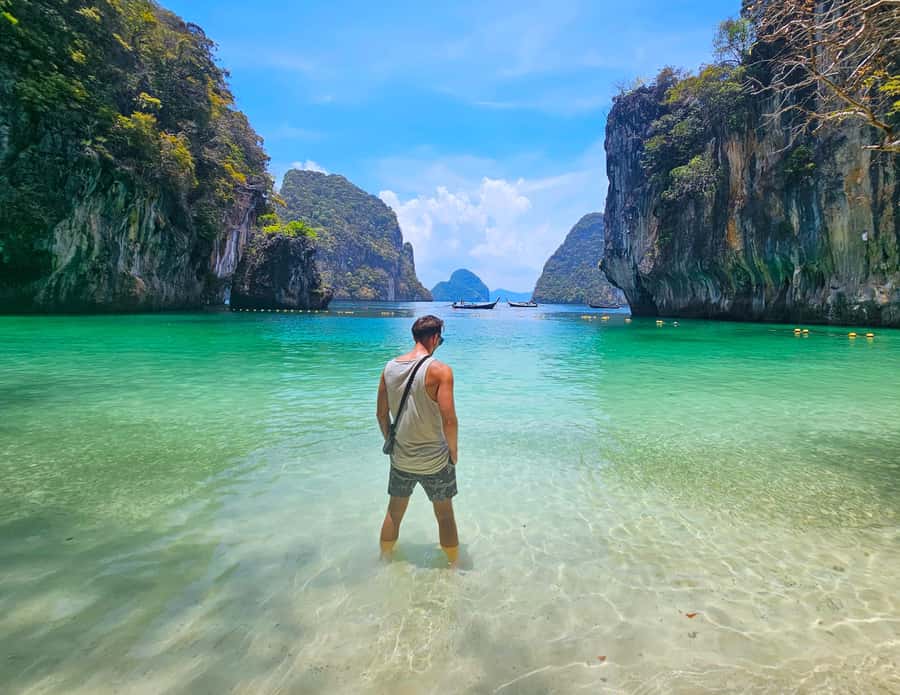 From Railay: Island Hopping Tour by Private Longtail Boat - Meeting point and departure flow at Railay West Beach