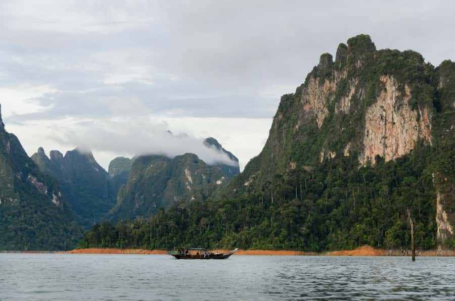 From Surat Thani : Khao Sok Private Boat Tour - Rajjaprabha Dam: The Photo Stop and the Midday Reset