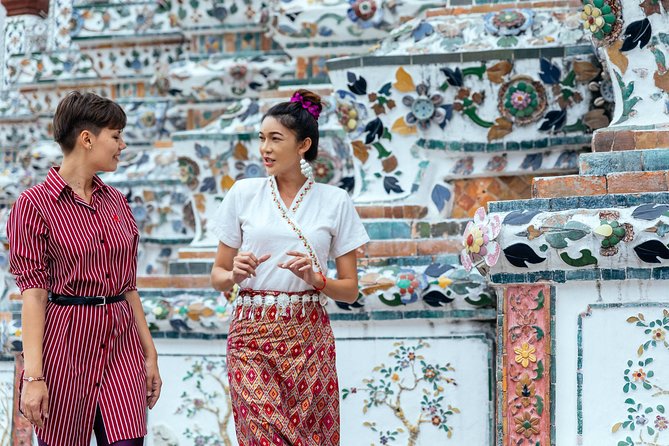 Full Day Bangkok PRIVATE City Tour With Locals - Wat Trimit & Wat Pho tickets - Price and Value: What $147.38 Actually Buys You