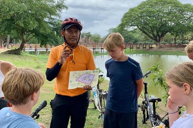 Full Day Cycling tour to Sukhothai Historical Park - Staying fueled: snacks, lunch, water, and beating the heat