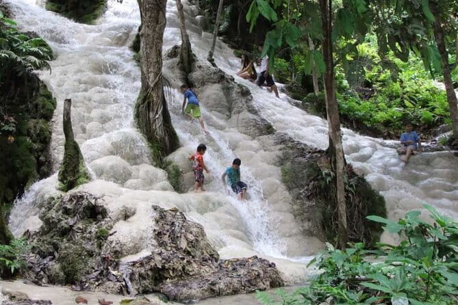 Full Day Elephant Bathing and Bamboo Rafting Tour in Chiang Mai - Back to Chiang Mai: The Timing That Lets You Enjoy Evening Plans