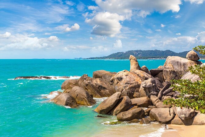 Full-Day Guided Sightseeing Island Tour around Koh Samui - Wat Plai Laem: Guanyin and the Mix of Chinese-Thai Beliefs