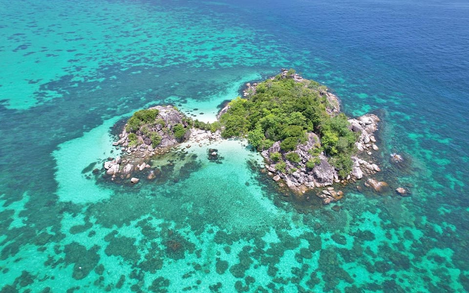 Full-Day Koh Lipe 5 points Snorkeling (East Zone) with Lunch - Hotel pickup on Koh Lipe: convenient, but watch the timing