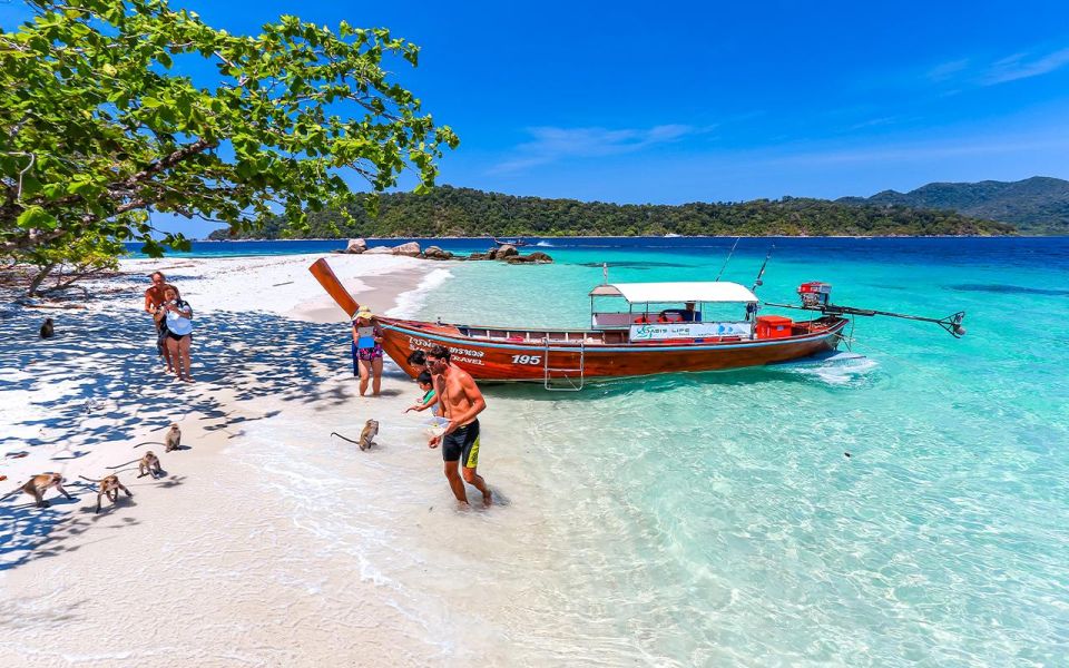 Full-Day Koh Lipe 7 points Snorkeling Experience with Lunch - Ao Ling Lunch Timing: when food actually helps