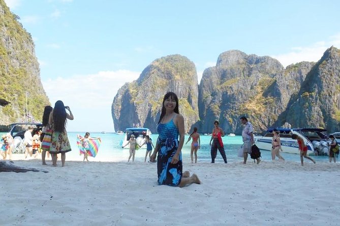 Full-Day Phi Phi Lah, Phi Phi Don, from Koh Lanta(By Speed Boat) - Phi Phi Don: Beach Lunch and Island Time Until 15:20