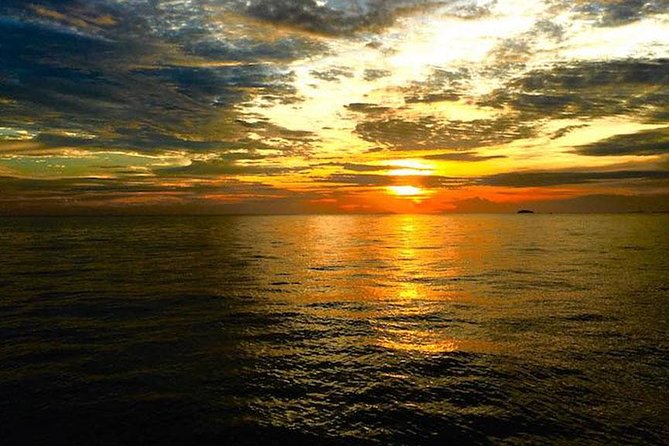 Full Day & Sunset Phi Phi Islands Tour From Phi Phi by Speedboat - Shark Point and calm swim time in Rantee Bay