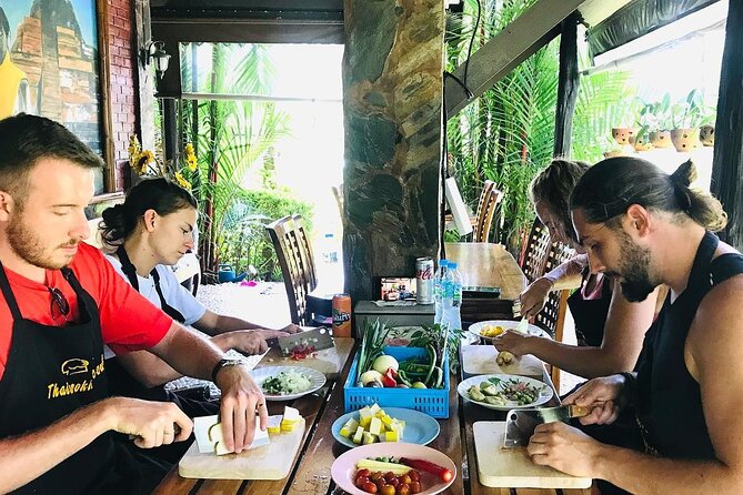 Fun Learning Thai Cooking with Local Market from Khao Lak - Who this class suits (and who might want a different option)