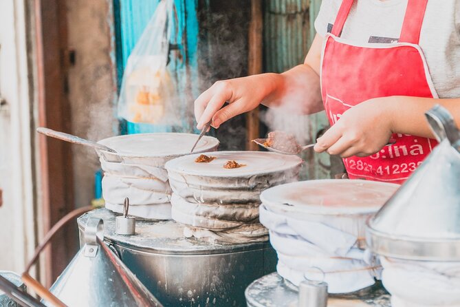 Go where the locals go, Eat what the locals eat! Food Tour with Local Foodies - Chiang Mai Food the Local Way, Starting With Markets