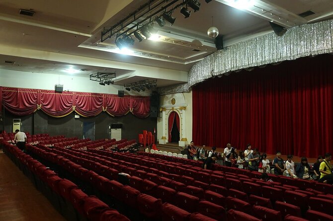 Golden Dome Cabaret: A Night of Glamour and Glitter - Inside the One-Stop Itinerary: The Golden Dome Show