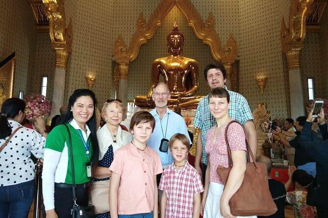 Grand Palace & Emerald Buddha Private Tour [Optional Luxury] - Pak Khlong Talat Flower Market: where Thai offering culture starts