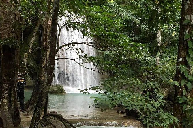 Grand Palace, Temples, and Canal Private Tour [Optional Luxury] - Thonburi canal life: Bang Luang Canal Community and Wat Paknam Phasi Charoen
