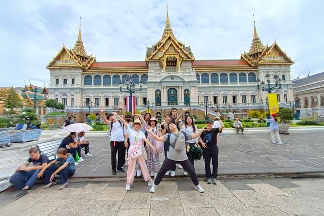 Grand Palace, Temples, and Canal Private Tour [Optional Luxury] - Wat Pho: the reclining Buddha stop that deserves its own attention