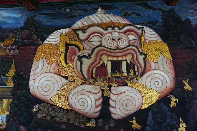 Grand Palace , Thai dance & Fun street walk in Bangkok - Why this guided palace day beats a solo walkthrough