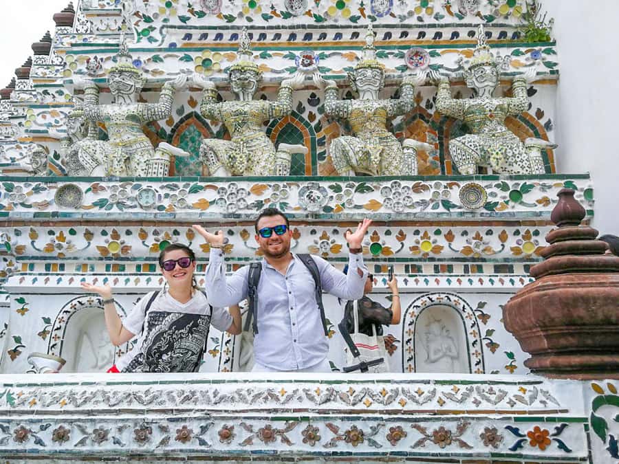 Grand Palace, Wat Pho, and Wat Arun: Guided Tour in Spanish - Who this tour suits best (and who should choose a different plan)