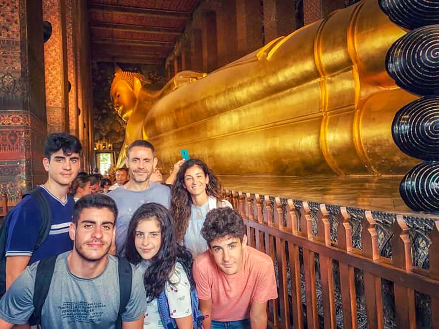 Grand Palace, Wat Pho, and Wat Arun: Guided Tour in Spanish - Grand Palace and Wat Phra Keo: Siam’s royal stage and the Emerald Buddha’s pull