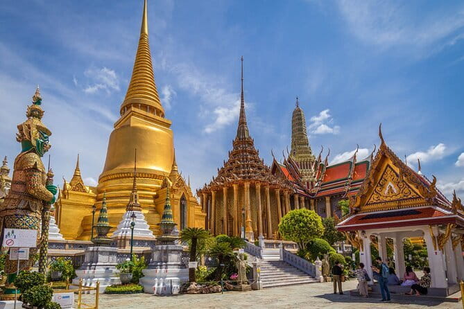Grand Palace & Wat Phra Kaew Walking Tour with Professional Guide - Start point at Golden Place near Tha Chang Pier: your logistics win
