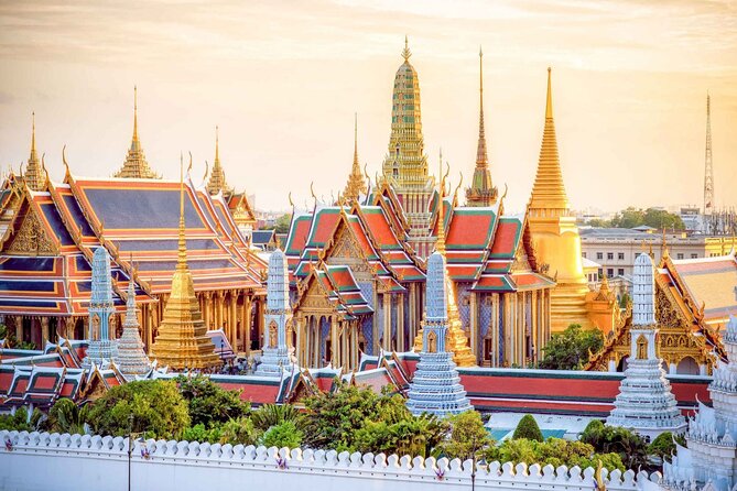 Grand Palace, Wat Phra Kaew, Wat Pho and Wat Arun Walking Tour From Bangkok - Why this Grand Palace to Wat Arun route feels so smart